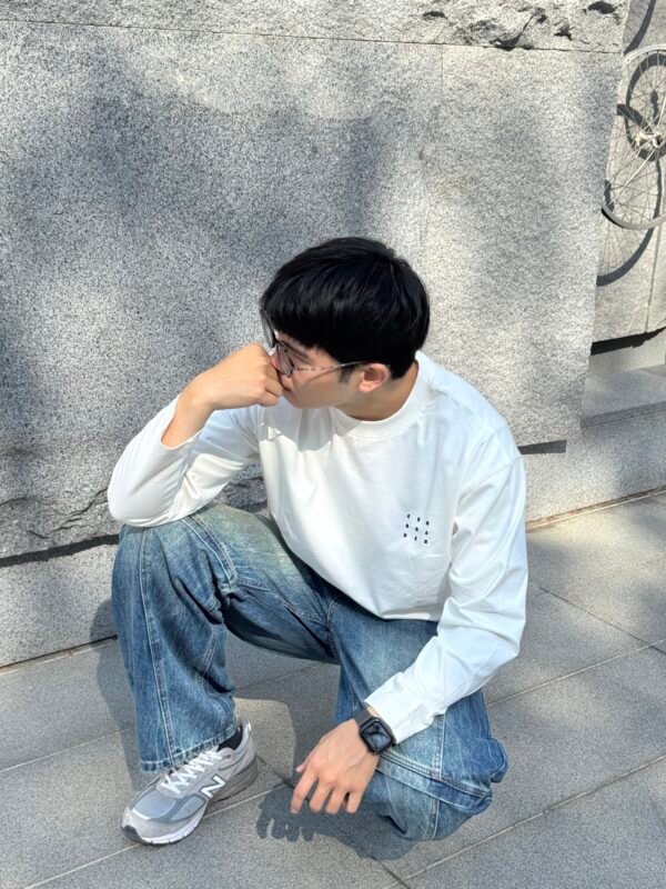 Hidden Message】字母印花長袖