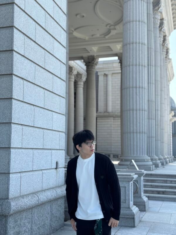 🔖 預購中【夏日 Clean Fit】細節控必收 🧊 立體格紋織法短袖 T 恤